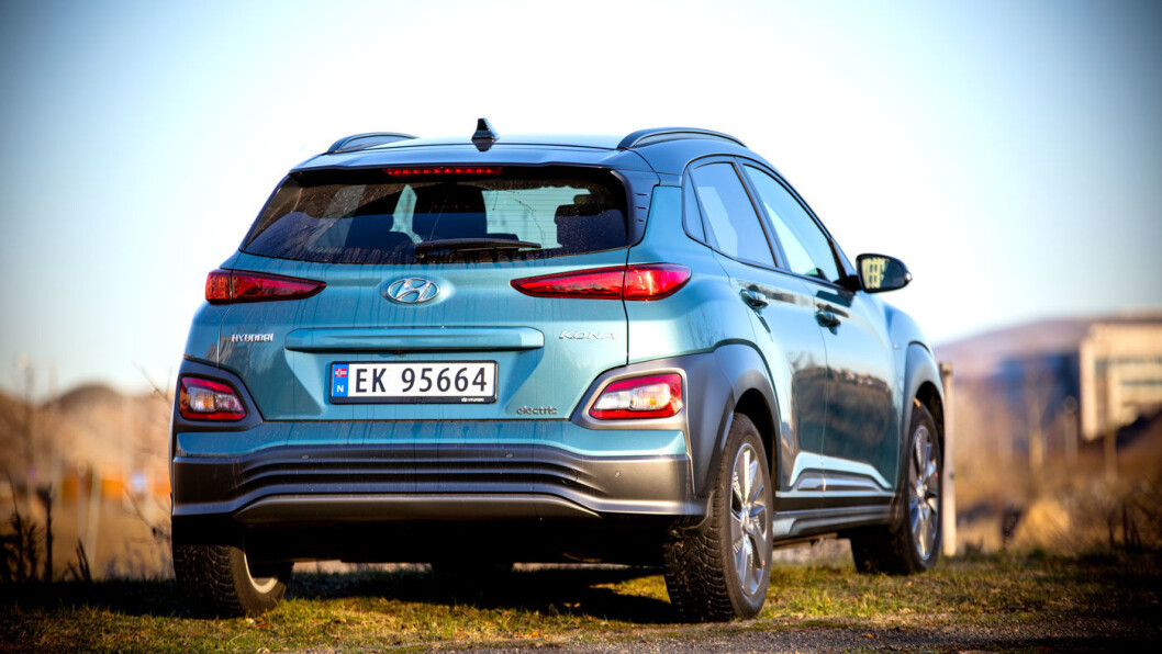 STILIG: Utseendemessig er det en del SUV-elementer som gir bilen særpreg. Foto: Tomm W. Christiansen STILIG: Utseendemessig er det en del SUV-elementer som gir bilen særpreg. Foto: Tomm W. Christiansen