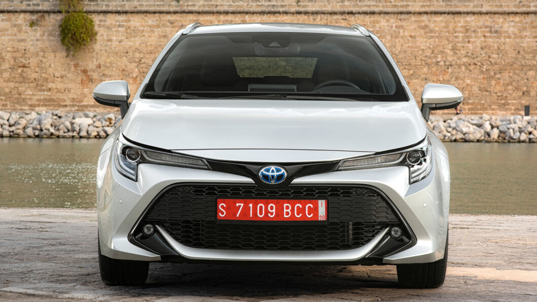 LAV: Når du ser denne fronten i bakspeilet, tenker du neppe «aha, en Corolla!» LAV: Når du ser denne fronten i bakspeilet, tenker du neppe «aha, en Corolla!»