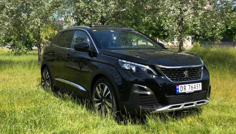 I GANG: Kampanjen med å varsle eiere av blant annet Peugeot 3008 ladehybrider, er allerede i gang.