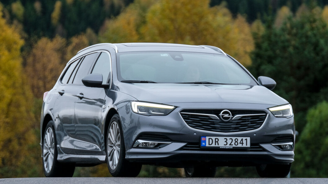 ELEGANT: Opel Insignia er en elegant og lettkjørt stasjonsvogn. Foto: Jon Terje Hellgren Hansen ELEGANT: Opel Insignia er en elegant og lettkjørt stasjonsvogn. Foto: Jon Terje Hellgren Hansen