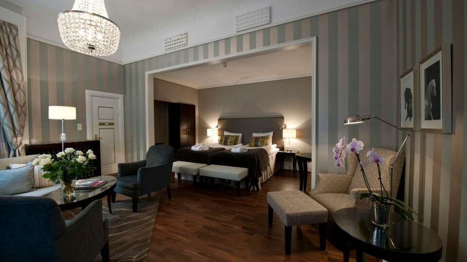 DE LUXE: Grand Hotells de luxe-rom.
