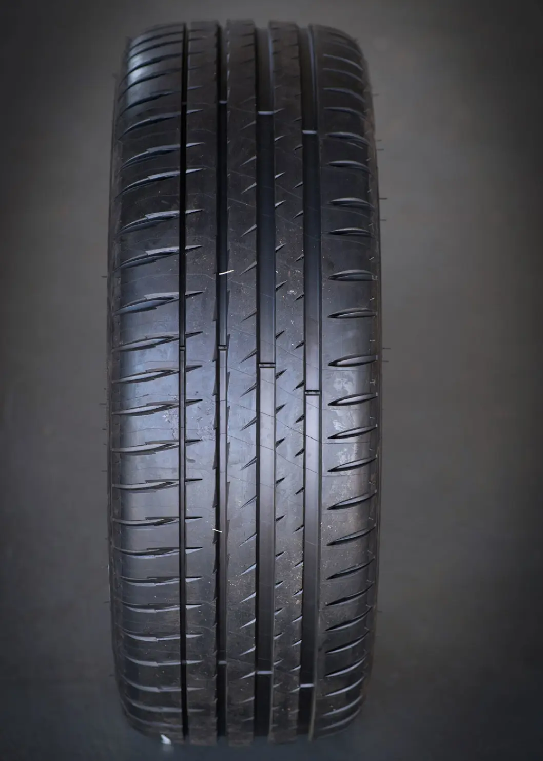 TESTVINNER: Michelin Pilot Sport 4 Foto: Marko Mäkinen TESTVINNER: Michelin Pilot Sport 4 Foto: Marko Mäkinen