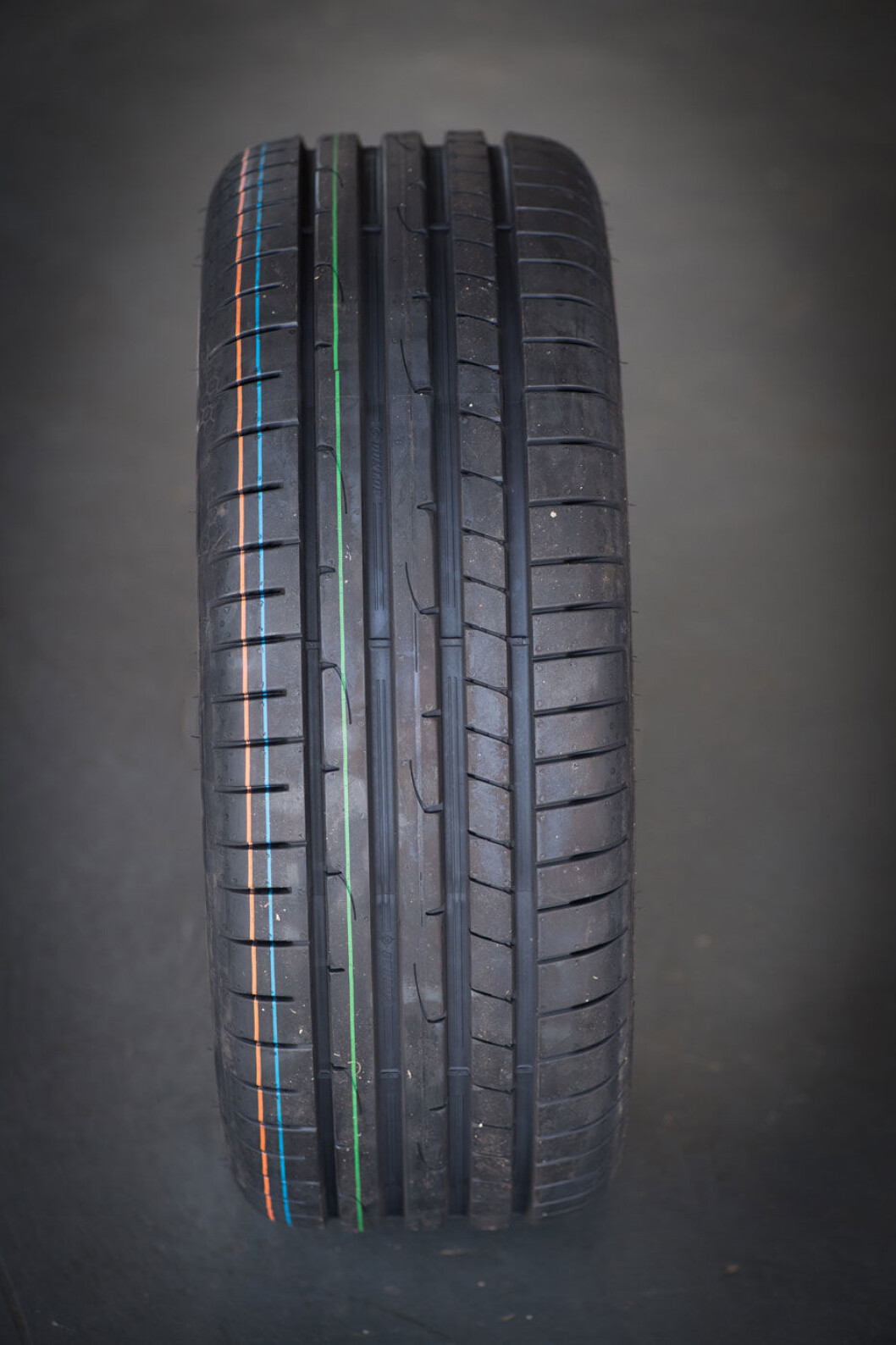 INGEN TOPPSCORE: Dunlop Sport Maxx RT2 Foto: Marko Mäkinen INGEN TOPPSCORE: Dunlop Sport Maxx RT2 Foto: Marko Mäkinen