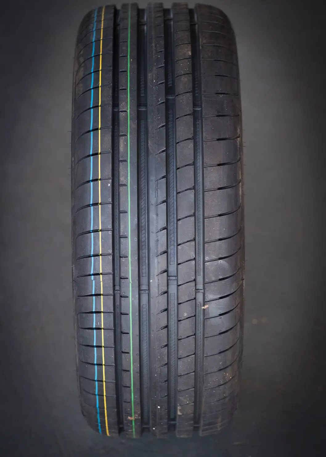 LOGISKE GREIER: Goodyear Eagle F1 Asymmetric 3 Foto: Marko Mäkinen LOGISKE GREIER: Goodyear Eagle F1 Asymmetric 3 Foto: Marko Mäkinen
