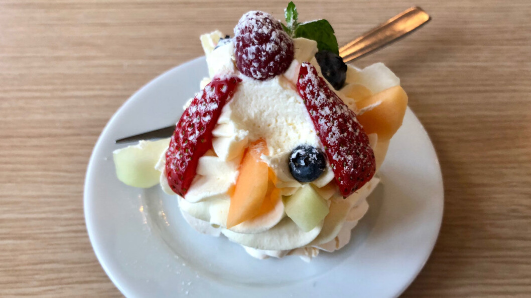 NAN-NAM 1: Pavlova NAN-NAM 1: Pavlova