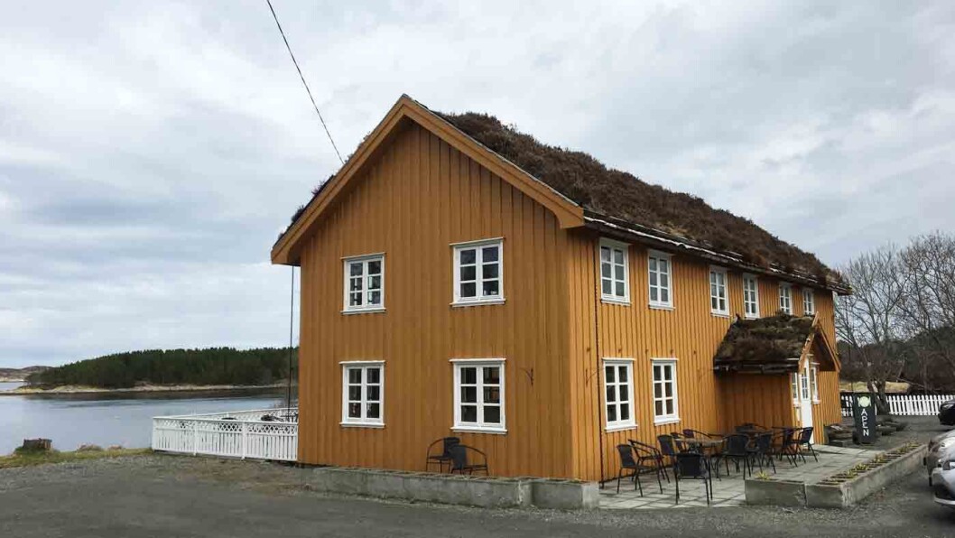 I HAVGAPET: Bjartmars Favorittkro ligger like ved turistopplevelsen Atlanterhavsvegen. I HAVGAPET: Bjartmars Favorittkro ligger like ved turistopplevelsen Atlanterhavsvegen.