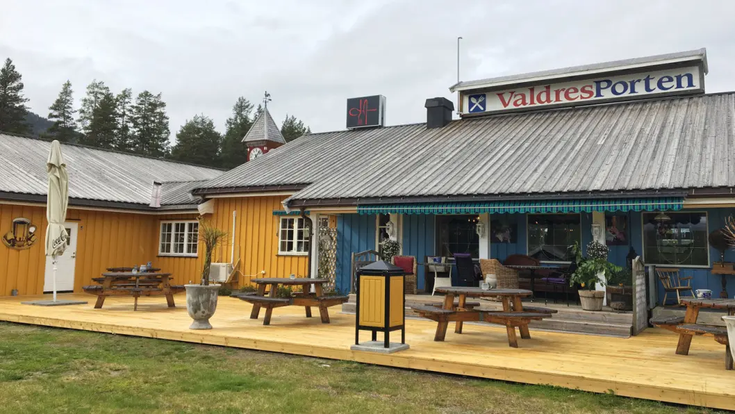 FLOTT TUN: Koselig velkomst med flotte uteområder og morsomme detaljer. FLOTT TUN: Koselig velkomst med flotte uteområder og morsomme detaljer.