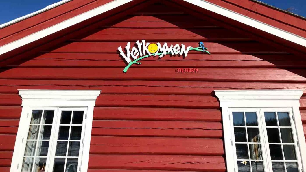 VELKOMMEN INN: Hyggelig hus med god parkering og lettvint tilgang, men merkelig tomt. VELKOMMEN INN: Hyggelig hus med god parkering og lettvint tilgang, men merkelig tomt.