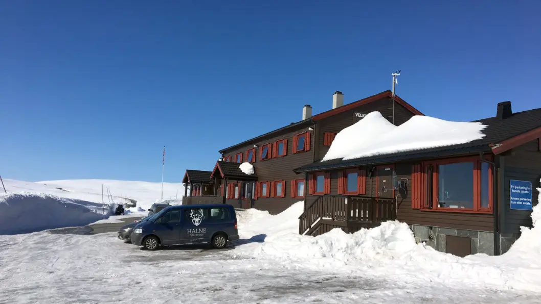 HØYT TIL FJELLS: Midt oppå Hardangervidda får du overraskende god og skikkelig mat av lokale råvarer. HØYT TIL FJELLS: Midt oppå Hardangervidda får du overraskende god og skikkelig mat av lokale råvarer.