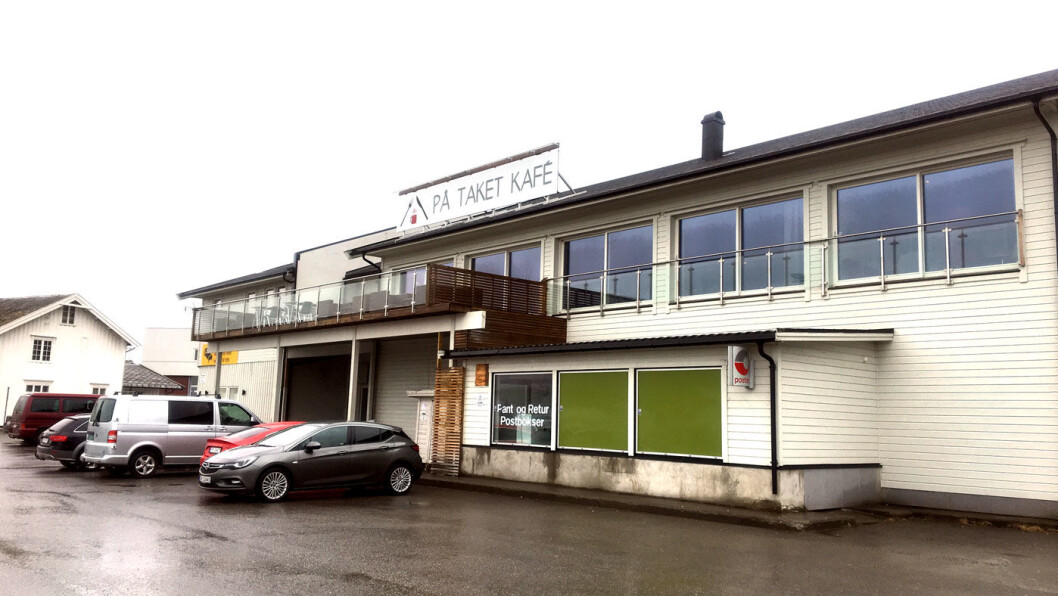 NOE FOR ENHVER: Den store menyen tilfredsstiller de fleste, men det er likevel ikke det som løfter kroa, synes vi. NOE FOR ENHVER: Den store menyen tilfredsstiller de fleste, men det er likevel ikke det som løfter kroa, synes vi.