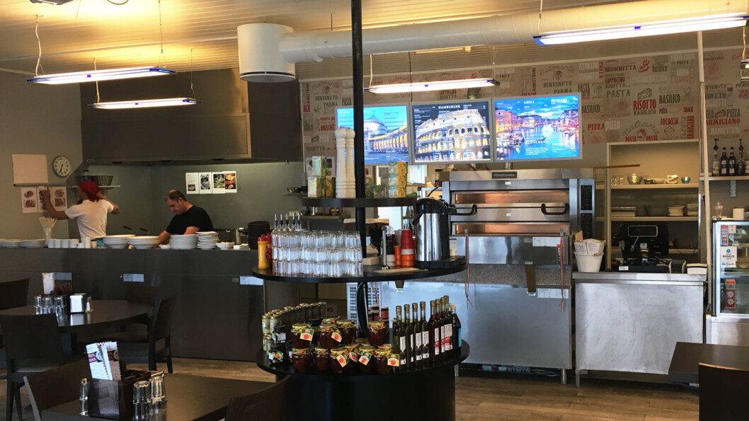 SYDEN I NORD: Veikro med italiensk preg? Niks, dette er en italiensk restaurant som ligger ved veien. SYDEN I NORD: Veikro med italiensk preg? Niks, dette er en italiensk restaurant som ligger ved veien.