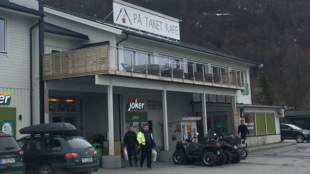 PÅ TOPPEN: På Taket i Sørkjosen er veldig mye bedre enn det ser ut fra gateplan. PÅ TOPPEN: På Taket i Sørkjosen er veldig mye bedre enn det ser ut fra gateplan.