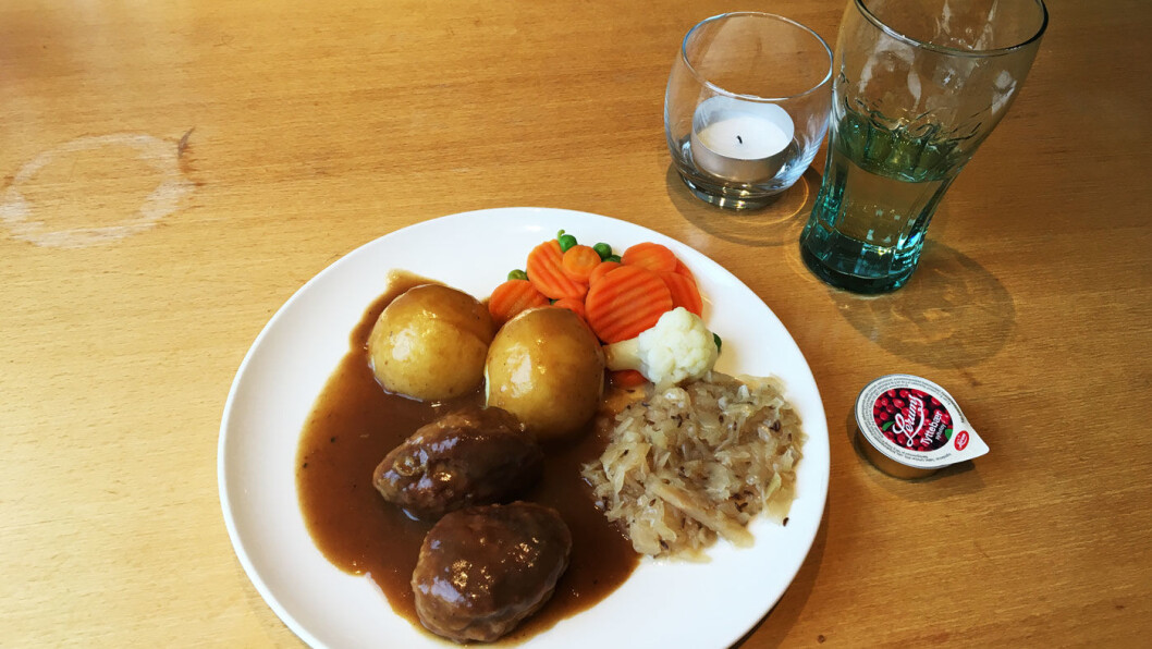 DAGENS: Kjøttkaker er av rettene på «dagens». De er hjemmelagde og du kan velge stor eller liten porsjon. DAGENS: Kjøttkaker er av rettene på «dagens». De er hjemmelagde og du kan velge stor eller liten porsjon.