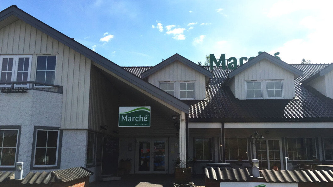 BYGGET: Marché Rygge ligger i en hvit trebygning når du er på vei mot Sverige (vest), og en gul på vei mot Oslo. Denne var langt bedre enn den som ligger i retning Oslo (øst) under vår test. BYGGET: Marché Rygge ligger i en hvit trebygning når du er på vei mot Sverige (vest), og en gul på vei mot Oslo. Denne var langt bedre enn den som ligger i retning Oslo (øst) under vår test.