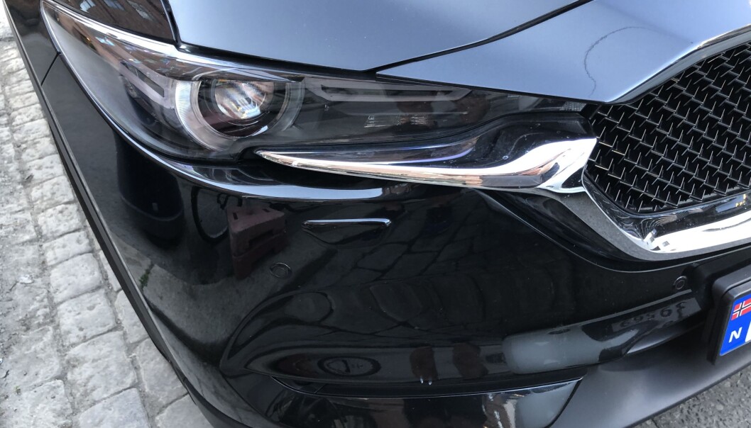 <b>TODELT GRILL:</b> Mazda CX-5 <b>TODELT GRILL:</b> Mazda CX-5