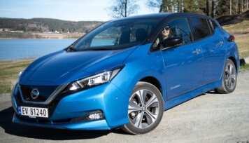 <span class=" font-weight-bold" data-lab-font_weight_desktop="font-weight-bold">FRIVILLIG:</span> En Nissan-eier kan gjerne rustbeskytte sin bil ytterligere, men garantien gjelder uansett. <span class=" font-weight-bold" data-lab-font_weight_desktop="font-weight-bold">FRIVILLIG:</span> En Nissan-eier kan gjerne rustbeskytte sin bil ytterligere, men garantien gjelder uansett.