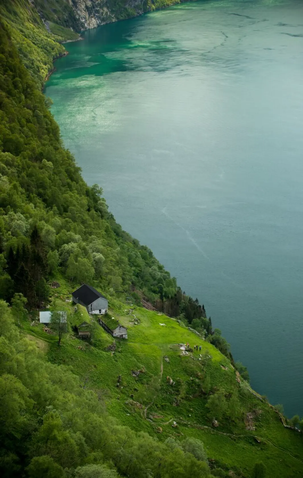 <b>UNIK GÅRD:</b> Skageflå gård ved Geiranger. <b>UNIK GÅRD:</b> Skageflå gård ved Geiranger.