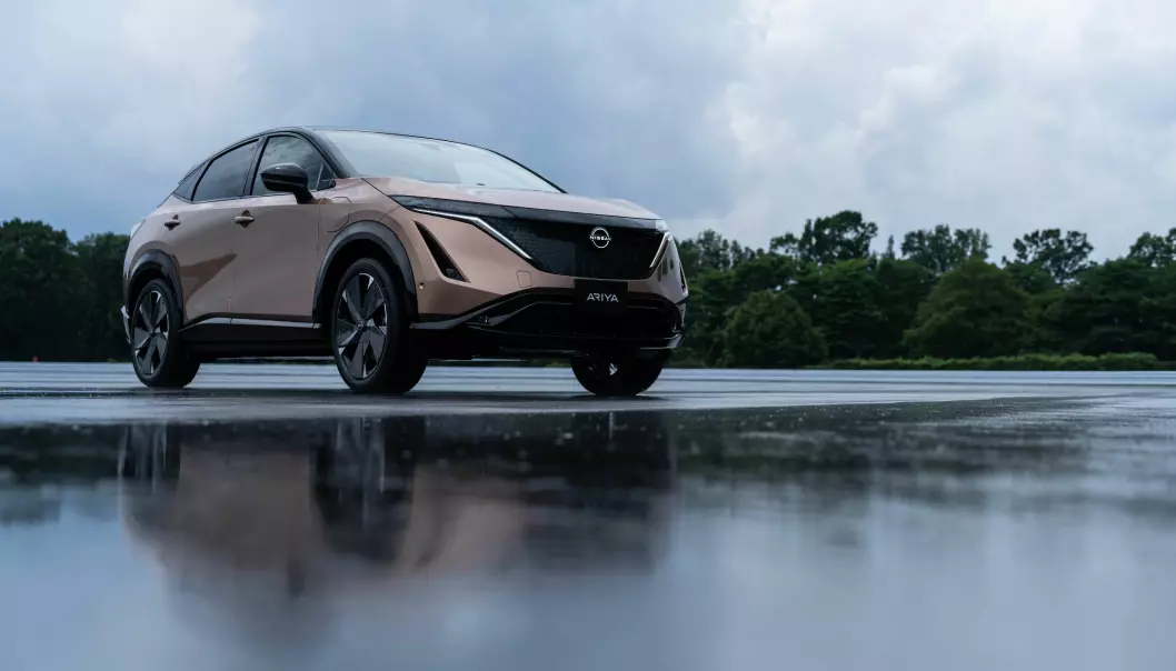 MULIG LETTVEKTER: Nissans kommende elbil Ariya vil med tiden også få et lettere karosseri.