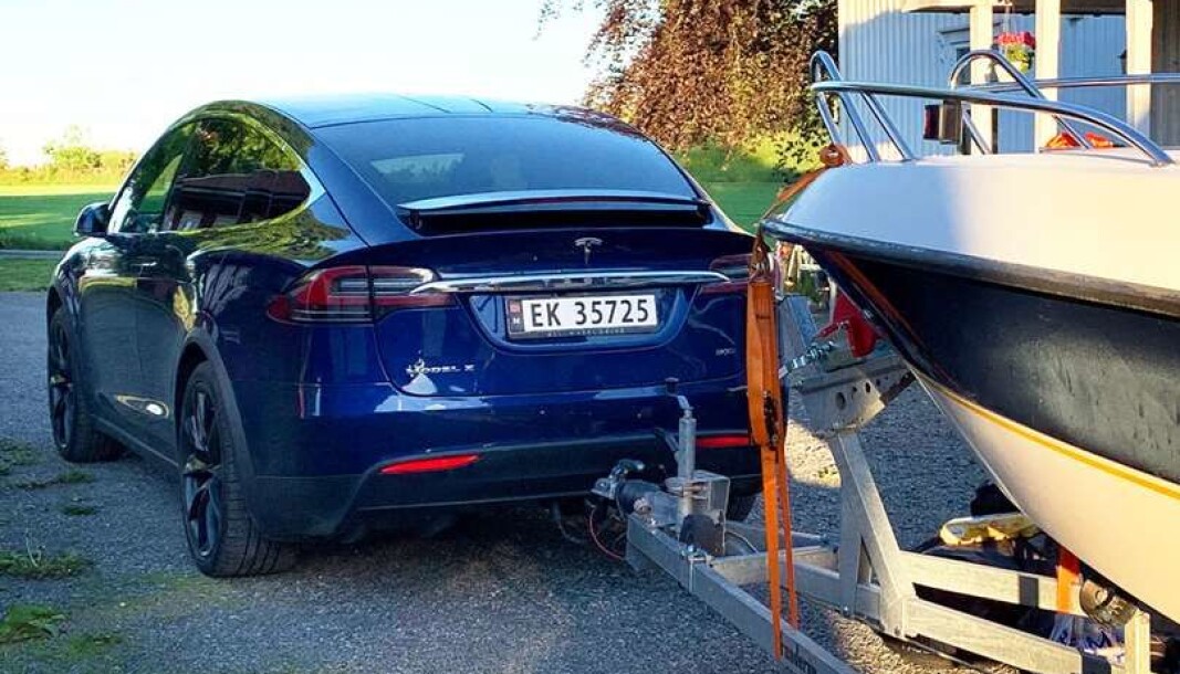 DRØMME-KOMBO: Tesla Model X ble i 2015 første elbil på markedet med mulighet til å trekke tilhenger. DRØMME-KOMBO: Tesla Model X ble i 2015 første elbil på markedet med mulighet til å trekke tilhenger.
