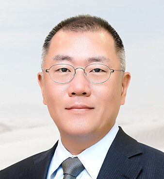 <b>AMBISIØS: </b>Euisun Chung er toppsjef i den mektige Hyundai-gruppen. <b>AMBISIØS: </b>Euisun Chung er toppsjef i den mektige Hyundai-gruppen.