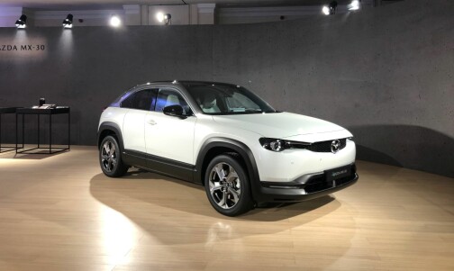 Mazda lager bensinvariant av den nye elbilen