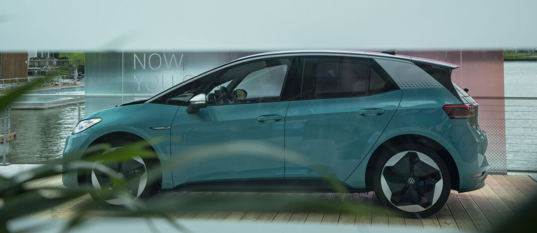 STREKKER SEG: Volkswagens bestselgende elbil, ID.3, har forbedringspotensial. Det skal visstnok produsenten følge opp i 2021. STREKKER SEG: Volkswagens bestselgende elbil, ID.3, har forbedringspotensial. Det skal visstnok produsenten følge opp i 2021.