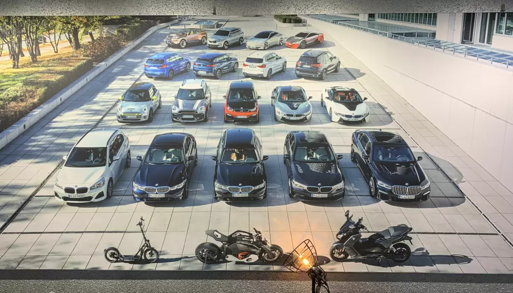 <b>ELEKTRIFISERT:</b> I Münchens anlegg i Tyskland vises samtlige elektrifiserte modeller. Alle, med unntak av BMW i3 og Mini Cooper SE, er ladbare hybrider.