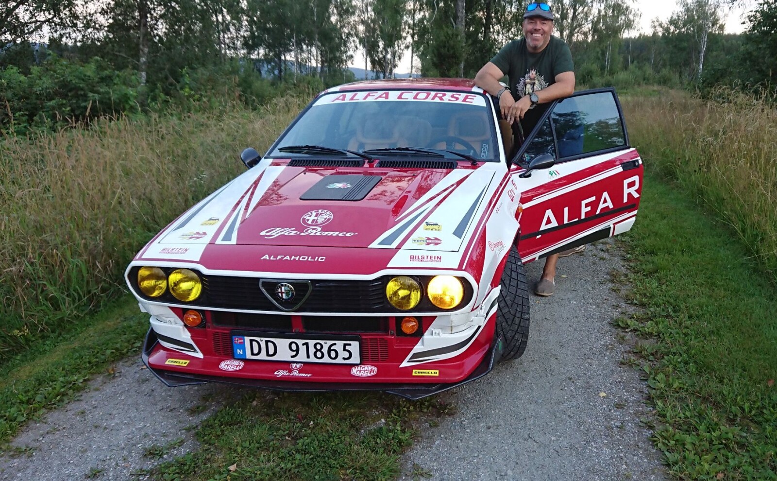FINN 15 FEIL: – Å være Alfa-entusiast handler om å nyte bilen med alle dens feil, sier Eirik Nordbye. FINN 15 FEIL: – Å være Alfa-entusiast handler om å nyte bilen med alle dens feil, sier Eirik Nordbye.