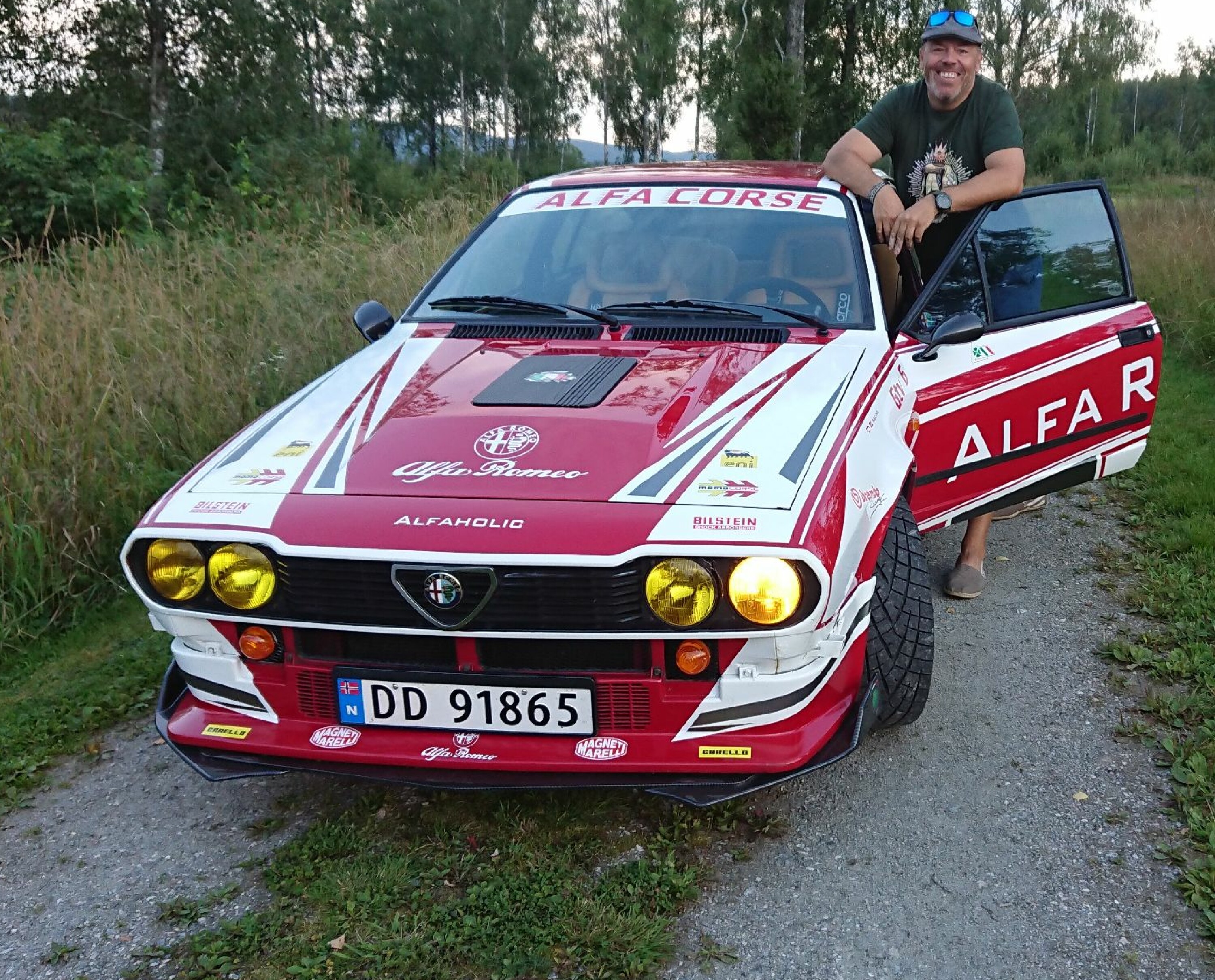 FINN 15 FEIL: – Å være Alfa-entusiast handler om å nyte bilen med alle dens feil, sier Eirik Nordbye.