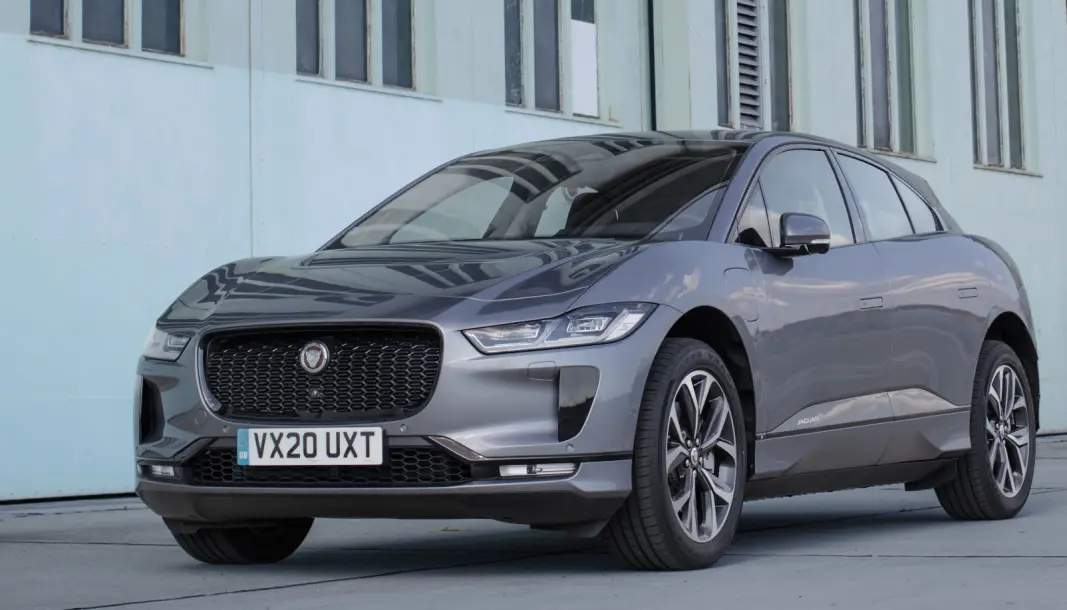 RIMELIGERE: Lavere pris, 80 færre hester, men samme rekkevidde på kampanjeutgaven av I-Pace. RIMELIGERE: Lavere pris, 80 færre hester, men samme rekkevidde på kampanjeutgaven av I-Pace.