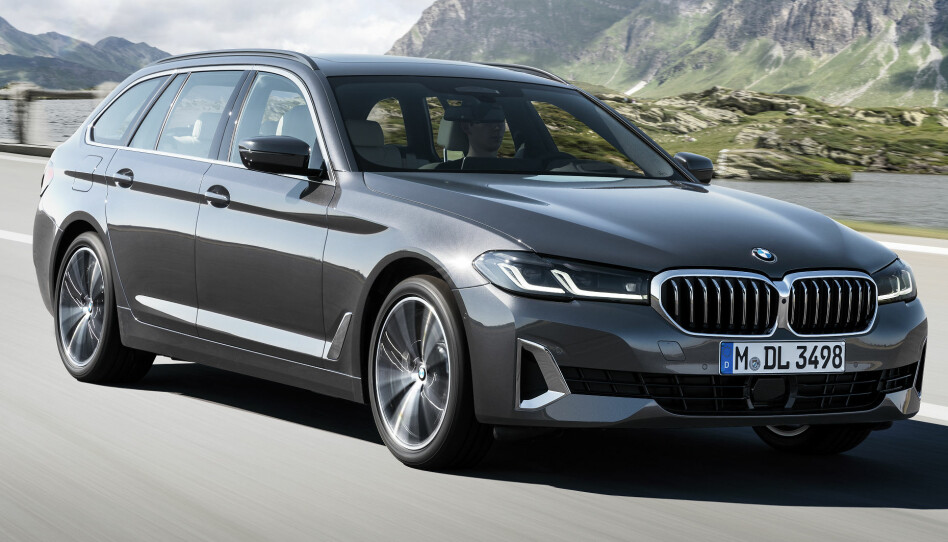 BMW 530E XDRIVE TOURING. Ladehybrid. Drivlinje: 4-sylindret 2,0-liters bensin turbo + elmotor. Effekt: 252 hk.