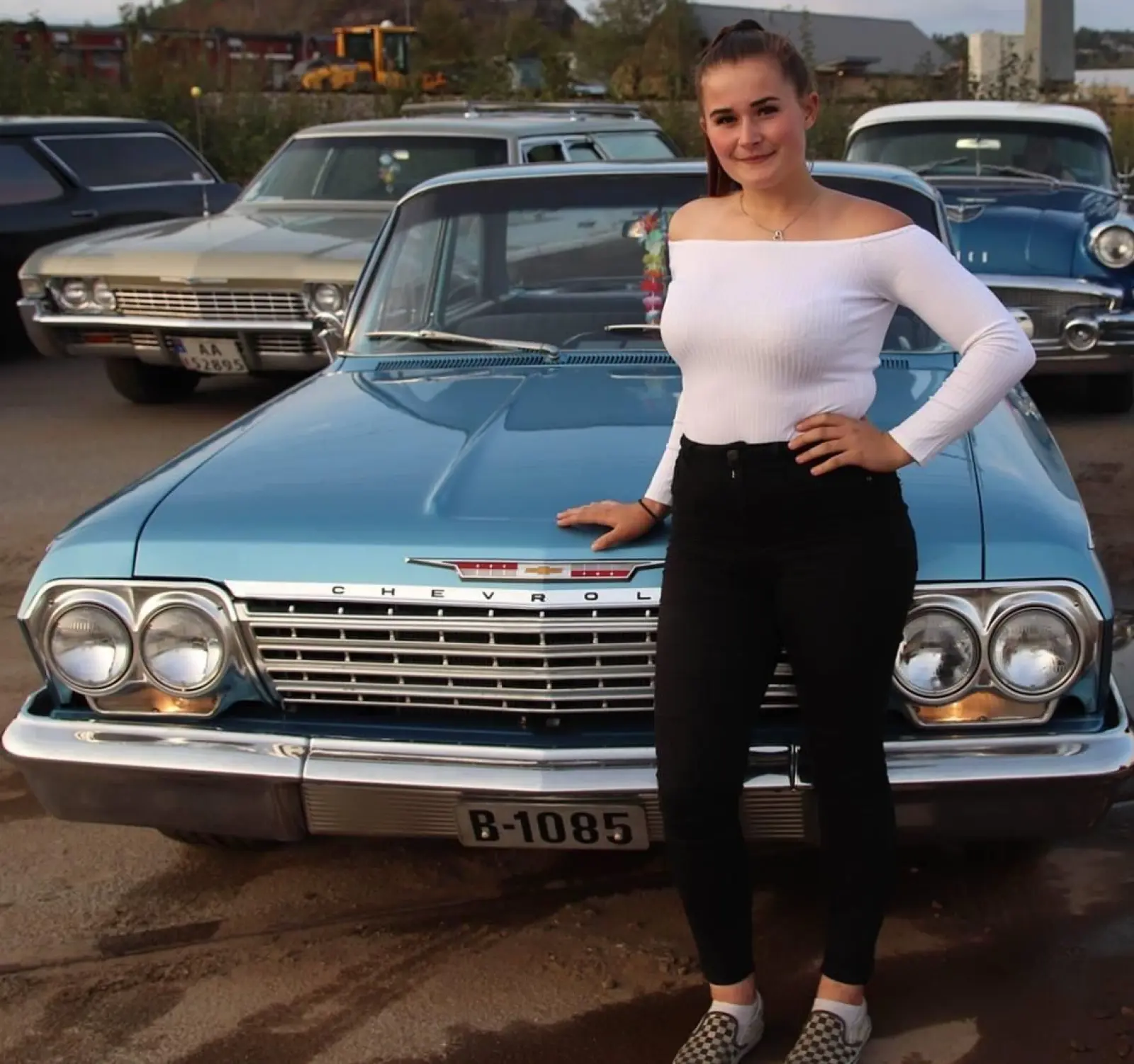MIN BEL AIR: Ikke søl i bilen til Helen Vikeby. Da knekker hun håndleddet ditt. MIN BEL AIR: Ikke søl i bilen til Helen Vikeby. Da knekker hun håndleddet ditt.
