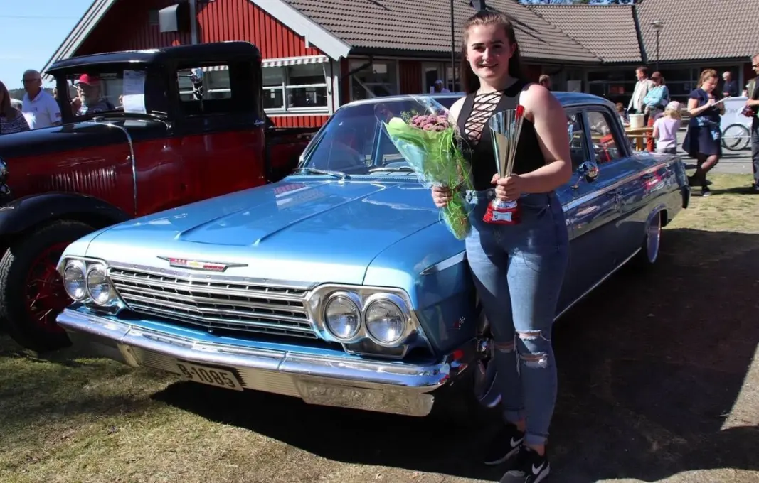 <b>TAR PRISEN:</b> Helen Vikeby har fått mange priser for sin Chevrolet Bel Air 1962. <b>TAR PRISEN:</b> Helen Vikeby har fått mange priser for sin Chevrolet Bel Air 1962.