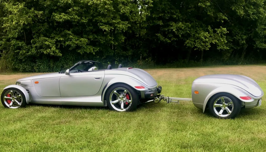 <b>1 + 1 ER ALT DU TRENGER: </b>Ketil Solvik-Olsens Plymouth Prowler. <b>1 + 1 ER ALT DU TRENGER: </b>Ketil Solvik-Olsens Plymouth Prowler.
