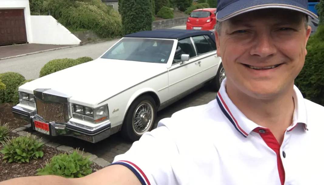 <b>HELT KONGE: </b>Tidligere samferdselsminister Ketil Solvik-Olsen og hans Cadillac Seville. <b>HELT KONGE: </b>Tidligere samferdselsminister Ketil Solvik-Olsen og hans Cadillac Seville.