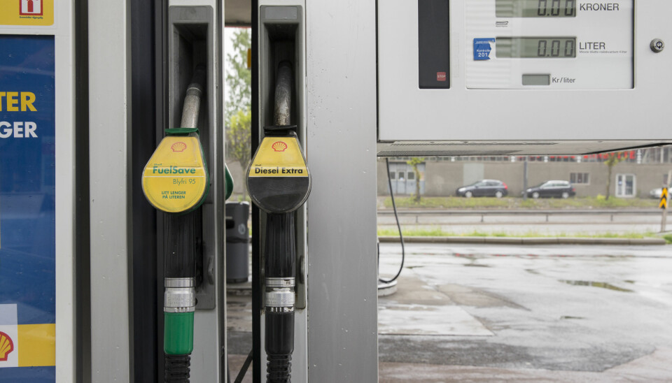 NYE HØYDER: Prisen på bensin nærmet seg i perioder i august 20 kroner literen.