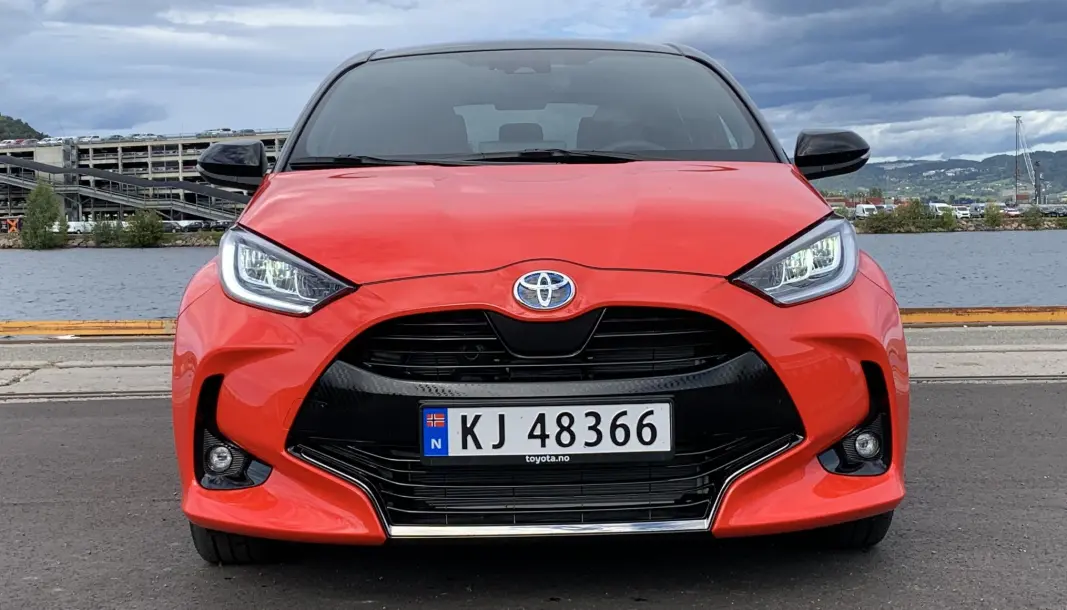 TRØBBEL: Nye, sporty Toyota Yaris trøbler i unnamanøvertest. TRØBBEL: Nye, sporty Toyota Yaris trøbler i unnamanøvertest.