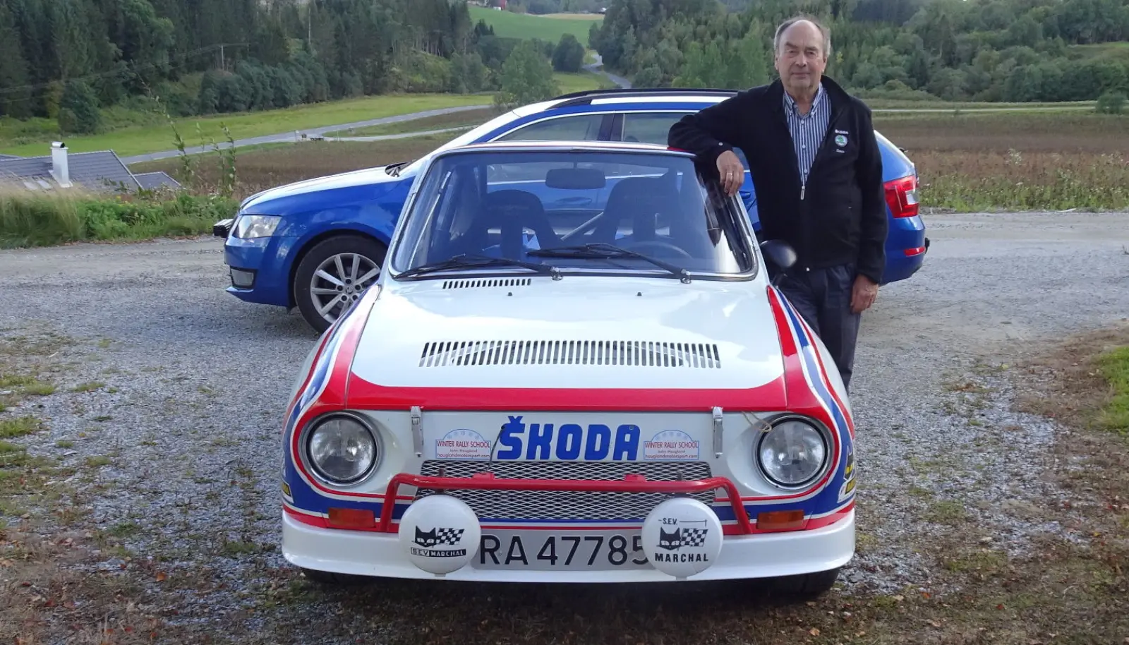 <b>FANT GULL:</b> Rallyvinneren John Haugland, her med sin 130RS, reddet Skodas frynsede rykte før Volkswagen tilførte merket sårt tiltrengte penger og kvalitet. Knapt noen fører har vunnet så mange billøp for Skoda gjennom tidene. <b>FANT GULL:</b> Rallyvinneren John Haugland, her med sin 130RS, reddet Skodas frynsede rykte før Volkswagen tilførte merket sårt tiltrengte penger og kvalitet. Knapt noen fører har vunnet så mange billøp for Skoda gjennom tidene.