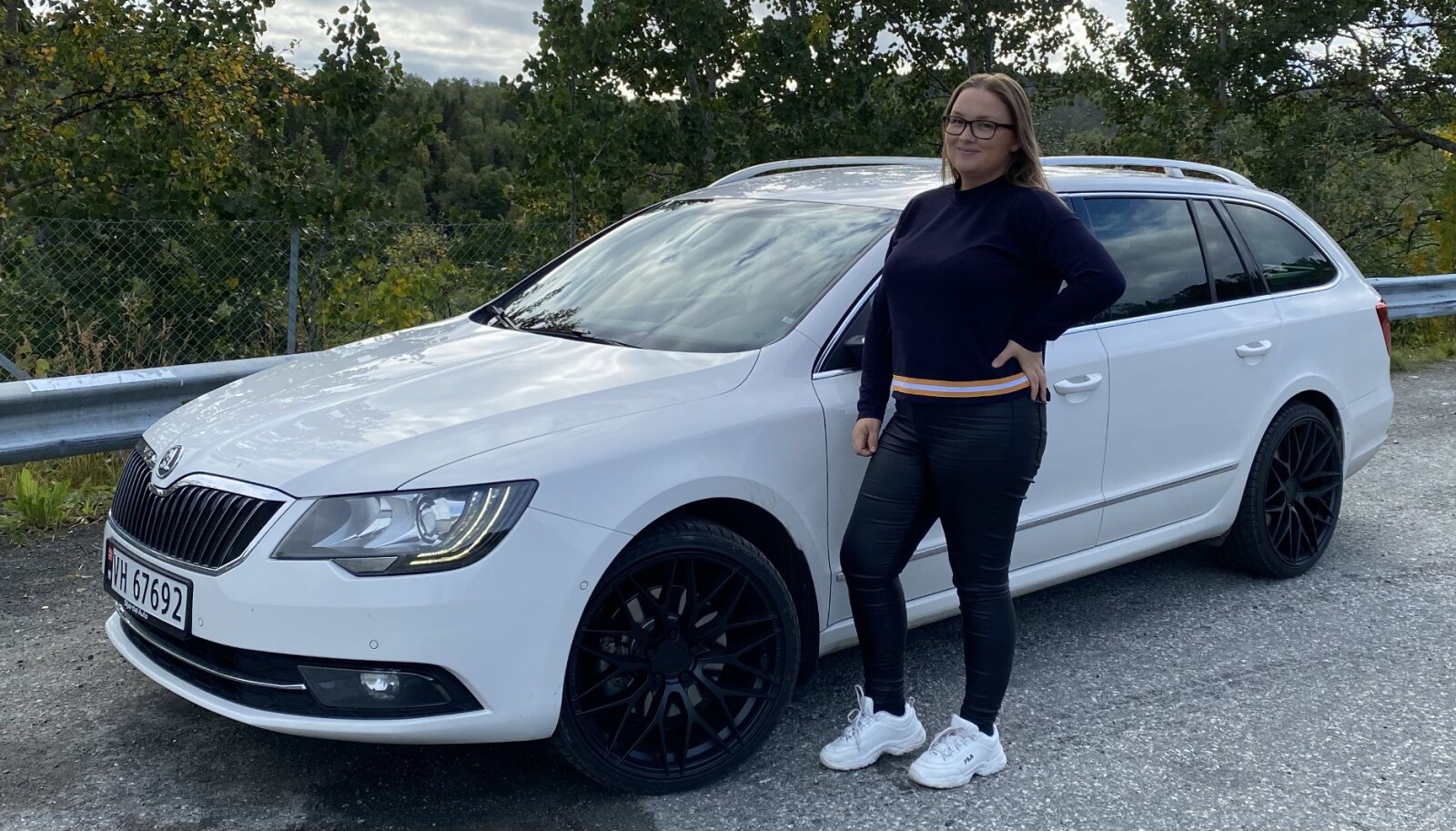 <b>SPREKT ALTERNATIV:</b> Silje Marie Abrahamsen stapper familielivet i Lofoten – og mye mer – inn i Superb stasjonsvogn, som har den absolutt største bagasjehulen innenfor hennes budsjett. <b>SPREKT ALTERNATIV:</b> Silje Marie Abrahamsen stapper familielivet i Lofoten – og mye mer – inn i Superb stasjonsvogn, som har den absolutt største bagasjehulen innenfor hennes budsjett.