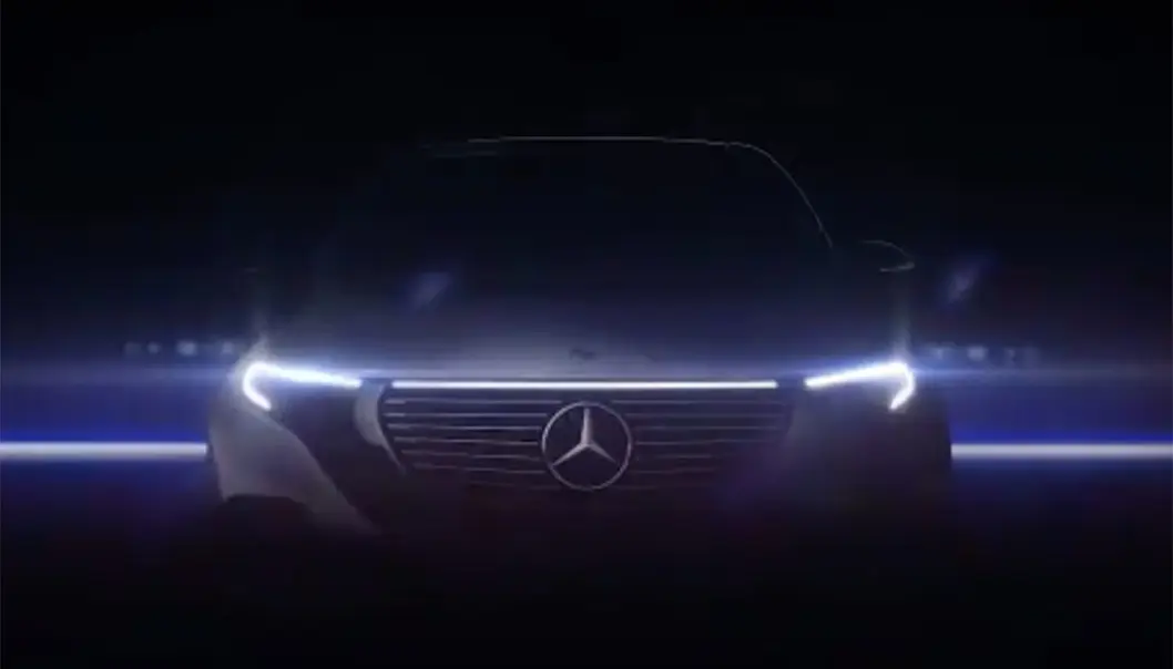 <b>MERCEDES EQC: </b>Iøynefallende frontlys på Mercedes-SUVen. <b>MERCEDES EQC: </b>Iøynefallende frontlys på Mercedes-SUVen.
