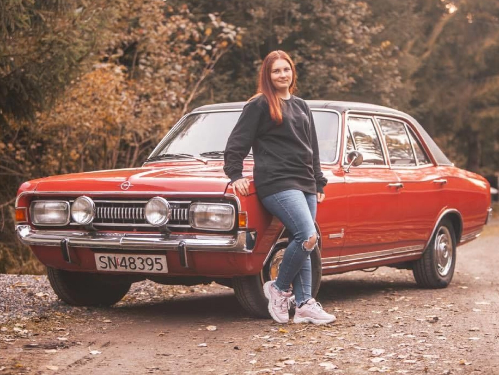 COMEBACK: Vanja Nygård i Holmestrand har gjort Opel kult igjen blant tusenvis av facebook-mennesker ved å dokumentere spontane innfall og kjøreturer med Opel Commodore. COMEBACK: Vanja Nygård i Holmestrand har gjort Opel kult igjen blant tusenvis av facebook-mennesker ved å dokumentere spontane innfall og kjøreturer med Opel Commodore.