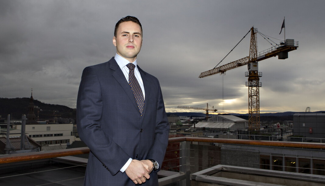 BILELSKER: Michael Stang Treschow (33) er bilentusiast, og blant annet eier av Autoxo. Bildet er tatt i 2014. BILELSKER: Michael Stang Treschow (33) er bilentusiast, og blant annet eier av Autoxo. Bildet er tatt i 2014.