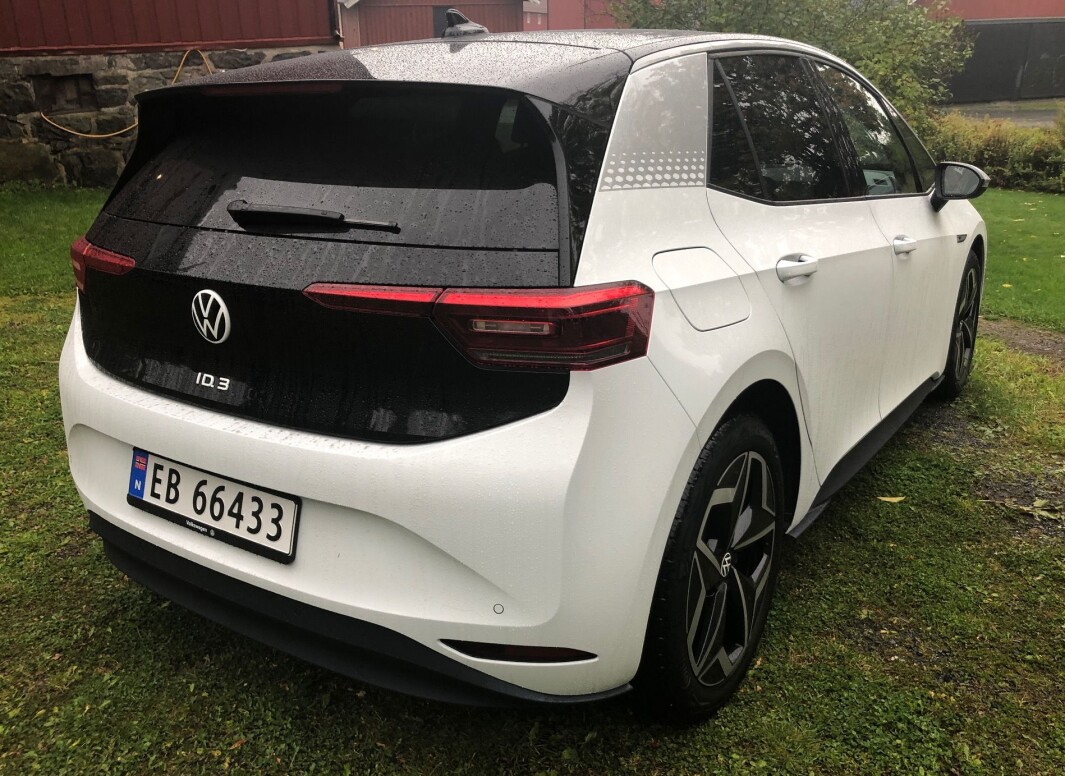 <span class=" font-weight-bold" data-lab-font_weight_desktop="font-weight-bold">TRANG FØDSEL: </span>Volkswagen ID.3 har en rekke ypperlige kvaliteter, men eierne opplever altfor mange problemer med første generasjon biler. <span class=" font-weight-bold" data-lab-font_weight_desktop="font-weight-bold">TRANG FØDSEL: </span>Volkswagen ID.3 har en rekke ypperlige kvaliteter, men eierne opplever altfor mange problemer med første generasjon biler.