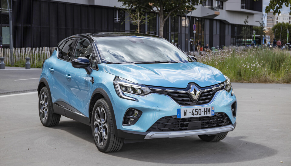 LINJELEKKER: Renault Captur kommer nå i ladbar versjon.