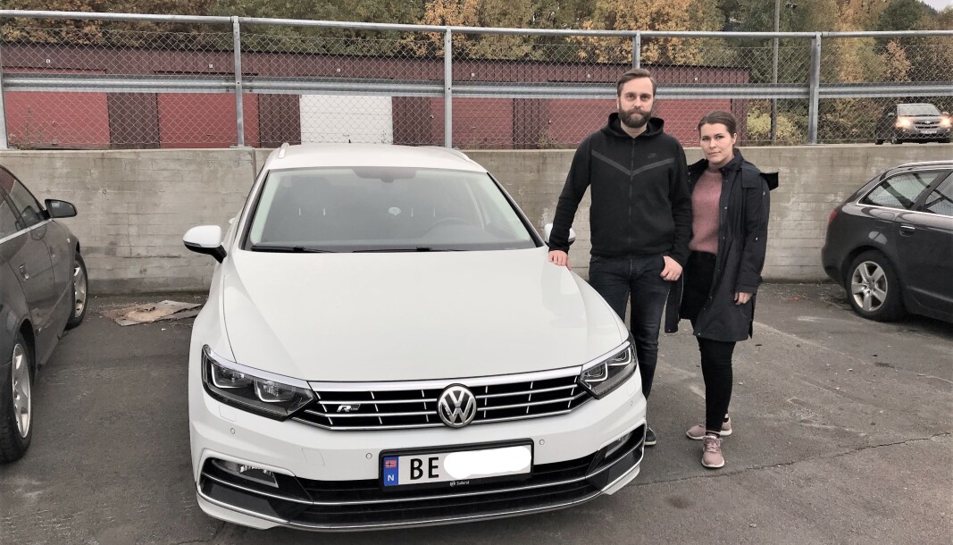 FORTVILET: Ida-Kristin Michalsen og Trond Martinussen trodde de hadde «nybilgaranti» på Passaten sin. FORTVILET: Ida-Kristin Michalsen og Trond Martinussen trodde de hadde «nybilgaranti» på Passaten sin.
