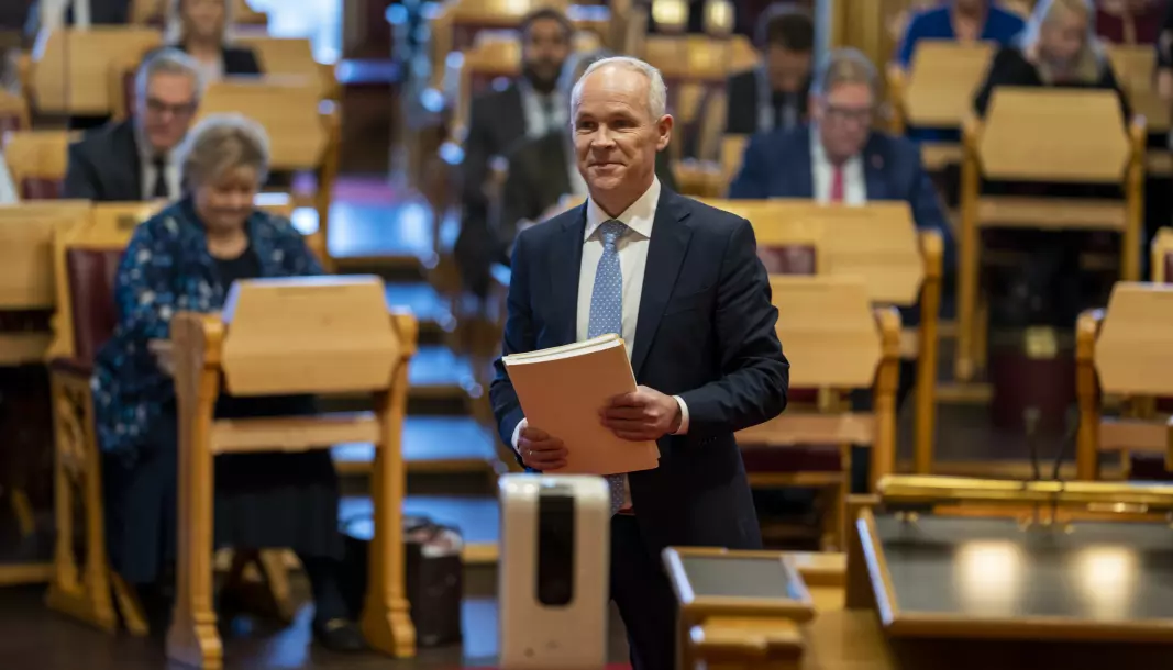 STATSBUDSJETT: Finansminister Jan Tore Sanner (H) la frem forslaget til statsbudsjett i Stortinget onsdag.