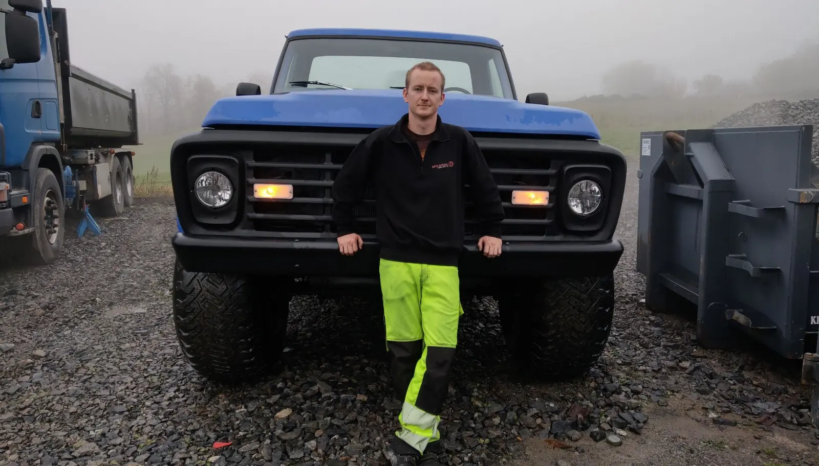 <strong>INGEN SMÅGUTT: </strong>Morten Stuve er langt fra flau over sin.1976-modell F250 med frontparti fra typen F600. Hvis han skulle gå lei har han to andre Ford F-serie. <strong>INGEN SMÅGUTT: </strong>Morten Stuve er langt fra flau over sin.1976-modell F250 med frontparti fra typen F600. Hvis han skulle gå lei har han to andre Ford F-serie.