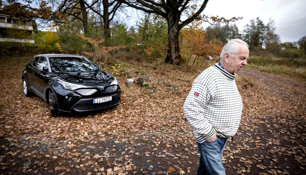 <strong>ERGERLIG:</strong> Tor Håve synes det er dumt å måtte betale 6372 kroner for en feil han og barnebarnet gjorde. <strong>ERGERLIG:</strong> Tor Håve synes det er dumt å måtte betale 6372 kroner for en feil han og barnebarnet gjorde.