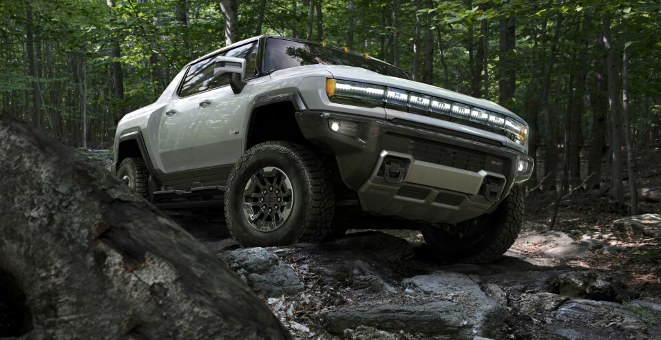 The 2022 GMC HUMMER EV is designed to be an off-road beast, with all-new features developed to conquer virtually any obstacle or terrain.
