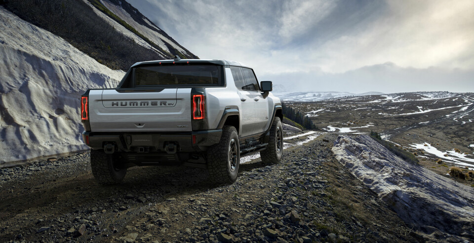 The 2022 GMC HUMMER EV is a first-of-its kind supertruck developed to forge new paths with zero emissions.